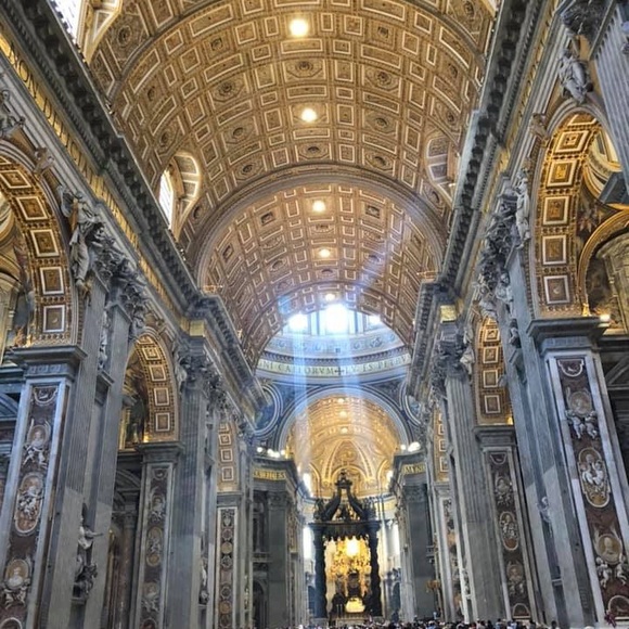 Meet your Posher, Gina - Picture 1 of 1